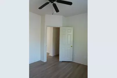 911 Middle Brook Drive, Leander, TX 78641 - Photo 15