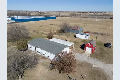 100 Prairie Drive, Jarrell, TX 76537 - Photo 5