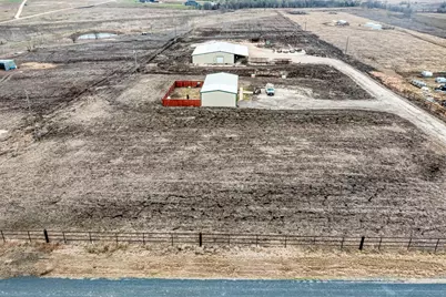 1889 County Road 487, Taylor, TX 76574 - Photo 31