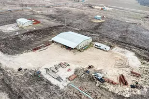 1889 Co Rd 487, Taylor, TX 76574 - Photo 29