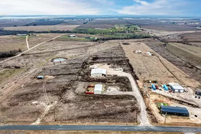 1889 County Road 487, Taylor, TX 76574 - Photo 33