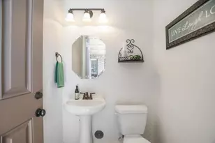 1016 SANTALUZ Path, Austin, TX 78732 - Photo 15