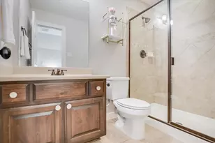 1016 SANTALUZ Path, Austin, TX 78732 - Photo 25