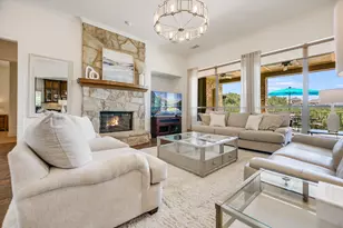 1016 SANTALUZ Path, Austin, TX 78732 - Photo 3