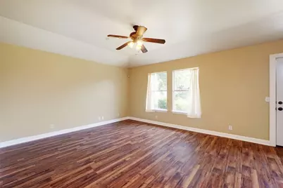 136 Holmstrom Street, Hutto, TX 78634 - Photo 11