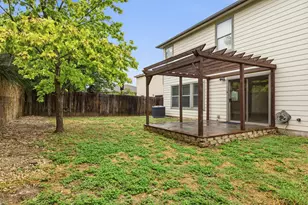 215 Myrtle St, Kyle, TX 78640 - Photo 37