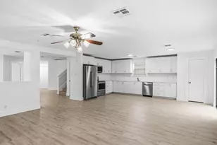 215 Myrtle St, Kyle, TX 78640 - Photo 15