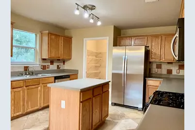 3590 Rock Shelf Lane, Round Rock, TX 78681 - Photo 11
