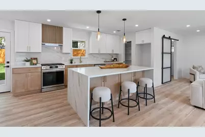 5604 Overbrook Drive, Austin, TX 78723 - Photo 9