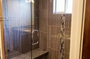 1125 Walton Ln, Austin, TX 78721 - Photo 11