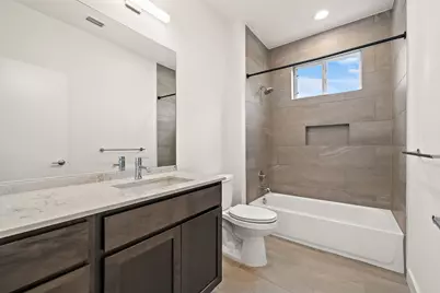 1206 Sarabeth Way, Austin, TX 78721 - Photo 17