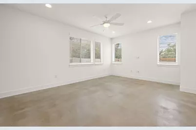 1206 Sarabeth Way, Austin, TX 78721 - Photo 9