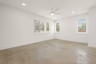 1206 Sarabeth Way, Austin, TX 78721 - Photo 9