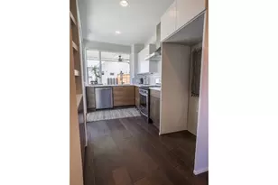 1902 New York Ave, Austin, TX 78702 - Photo 9