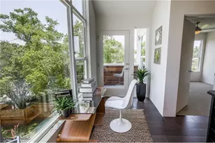 1902 New York Ave, Austin, TX 78702 - Photo 17