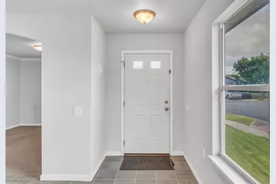 1209 Anise Drive, Austin, TX 78741 - Photo 5