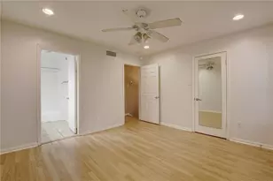 2529 Rio Grande St, Austin, TX 78705 - Photo 11