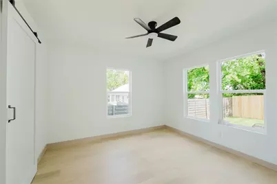 1907 E 21st Street, Austin, TX 78722 - Photo 23