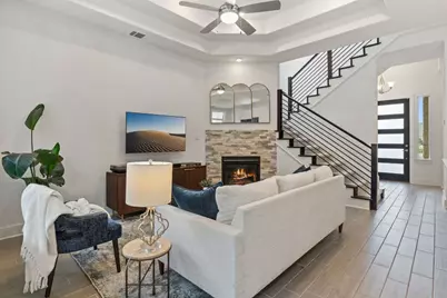 201 Beneteau Drive, Austin, TX 78738 - Photo 3