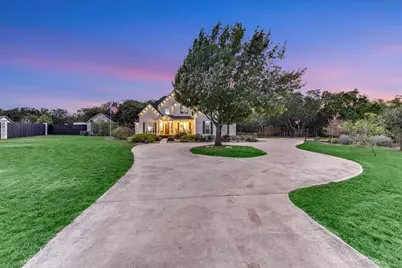 1196 W Bartlett Drive, Buda, TX 78610 - Photo 3