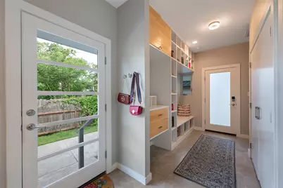 1404 Justin Lane, Austin, TX 78757 - Photo 15
