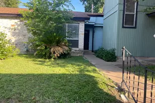 6910 Lovely Ln, Austin, TX 78744 - Photo 21