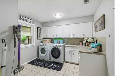 2004 Creekview Drive, Round Rock, TX 78681 - Photo 21