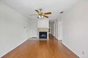 3115 Helms St, Austin, TX 78705 - Photo 3