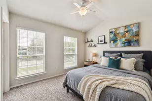 736 Gabriel Mills Dr, Round Rock, TX 78664 - Photo 15