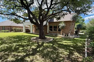 1813 Harvest Dance Dr, Leander, TX 78641 - Photo 37