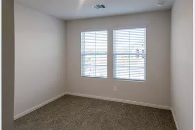 401 Abbey Lane, Lockhart, TX 78644 - Photo 13