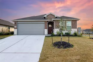 401 Abbey Ln, Lockhart, TX 78644 - Photo 3