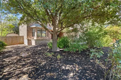 1209 Faber Drive, Pflugerville, TX 78660 - Photo 3