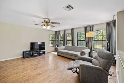 1209 Faber Drive, Pflugerville, TX 78660 - Photo 5