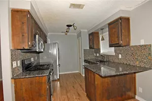 10215 Missel Thrush Dr, Austin, TX 78750 - Photo 3