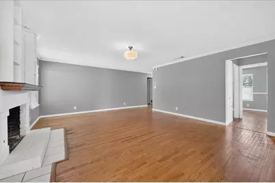 10215 Missel Thrush Drive, Austin, TX 78750 - Photo 15