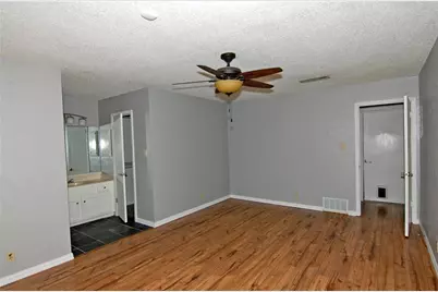 10215 Missel Thrush Drive, Austin, TX 78750 - Photo 13