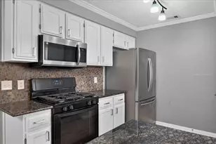 10215 Missel Thrush Dr, Austin, TX 78750 - Photo 19