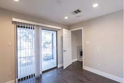 935 La Posada Drive #216, Austin, TX 78752 - Photo 9