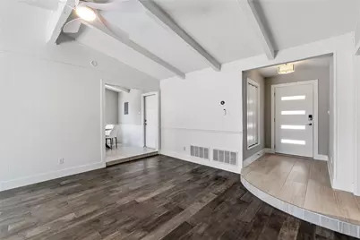 9304 Hunters Trace, Austin, TX 78758 - Photo 3