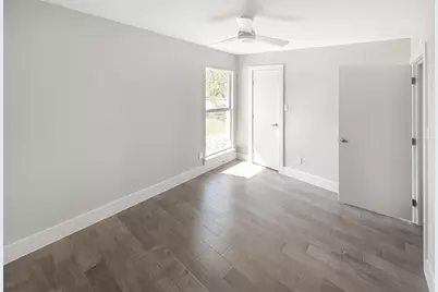 9304 Hunters Trace, Austin, TX 78758 - Photo 11
