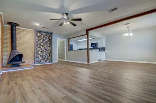 1807 Briar Hill Dr, Austin, TX 78741 - Photo 7