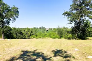 167 Gaucho Wy, Dripping Springs, TX 78620 - Photo 1