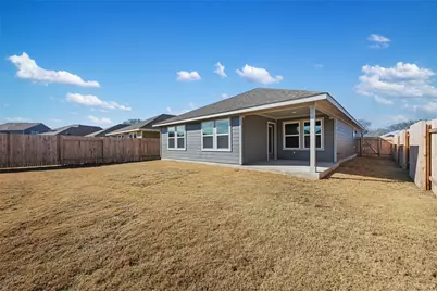 136 Short Toed Swoop, Cedar Creek, TX 78612 - Photo 35