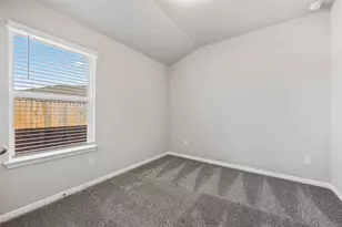 136 Short Toed Swoop, Cedar Creek, TX 78612 - Photo 31