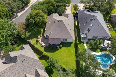 6317 Salcon Cliff Drive, Austin, TX 78749 - Photo 5