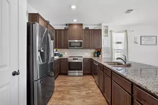 1703 Henbit Ln, Lockhart, TX 78644 - Photo 9