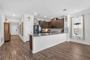 1703 Henbit Ln, Lockhart, TX 78644 - Photo 7