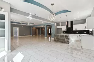 130 Creekwood Trail, Cedar Creek, TX 78612 - Photo 15