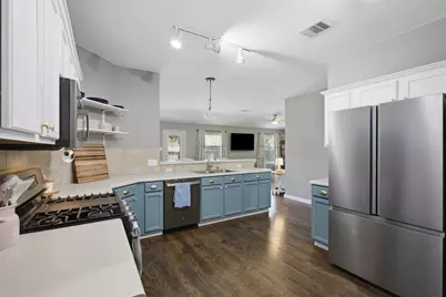 3933 Rolling Canyon Trail, Round Rock, TX 78681 - Photo 15